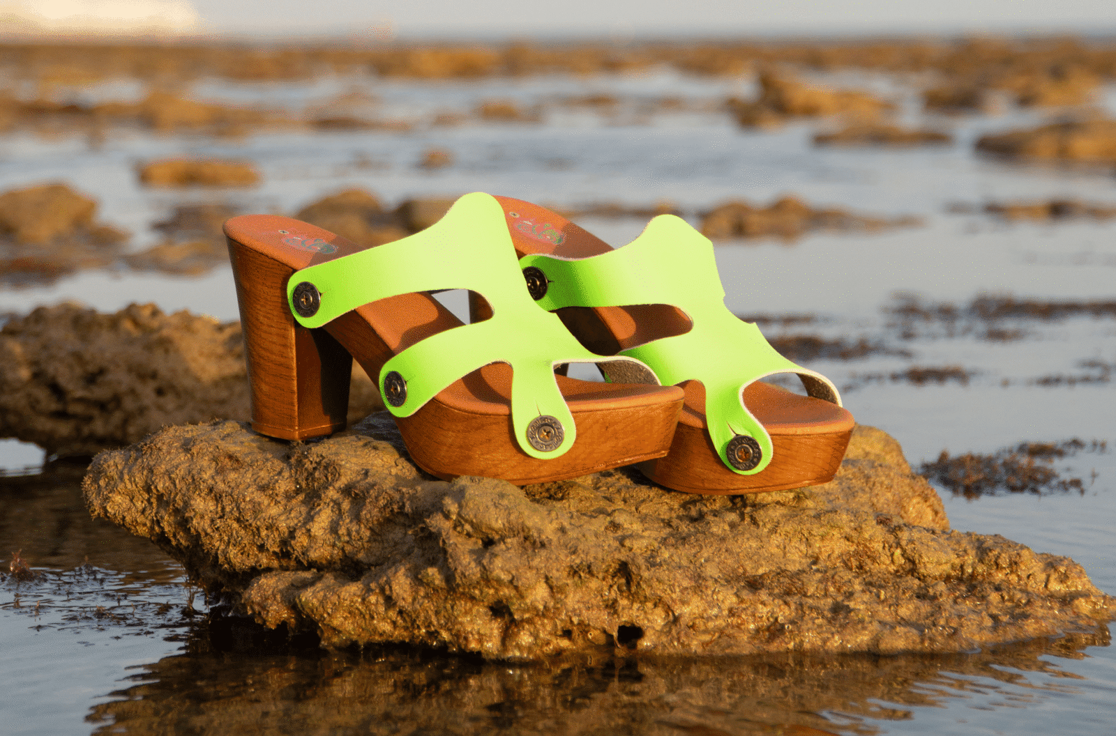 sandalias mar verde limon